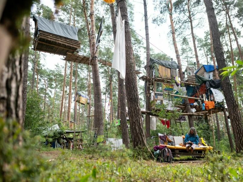 Anti-Tesla-Protestcamp in Grünheide