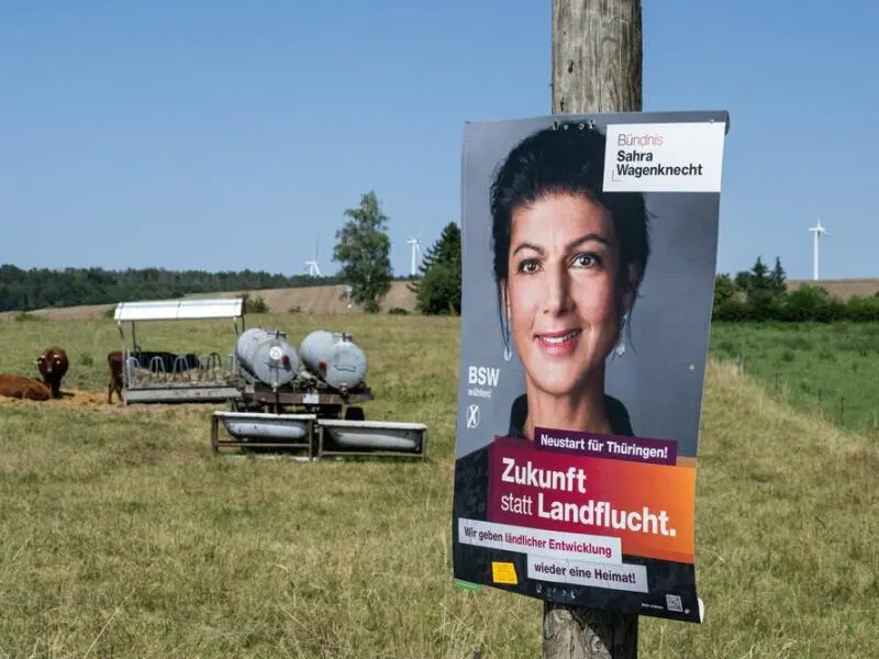 Vor der Landtagswahl in Thüringen  - Wahlplakat von BSW