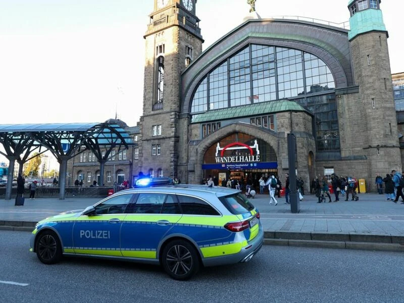 Verdacht auf Infektion: Bahnsteig in Hamburg gesperrt