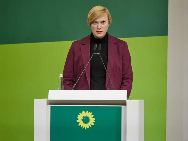 Berlins Grünen-Vorsitzende Nina Stahr
