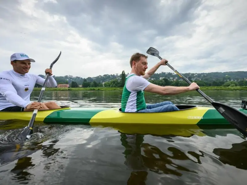 Ministerpräsident Kretschmer trainiert mit Kanu-Olympiasieger