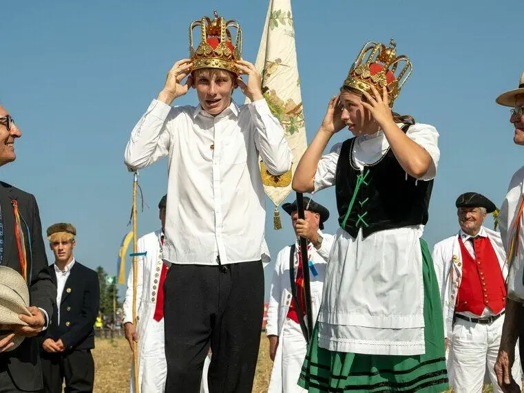 Historischer Schäferlauf auf dem Stoppelfeld