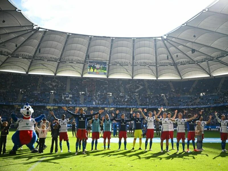 Hamburger SV - Jahn Regensburg