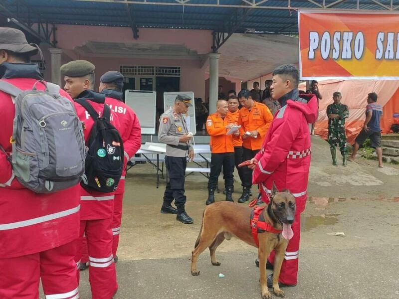 Erdrutsch in Indonesien