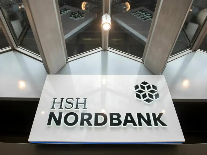 Firmenschild der ehemaligen HSH Nordbank in Hamburg