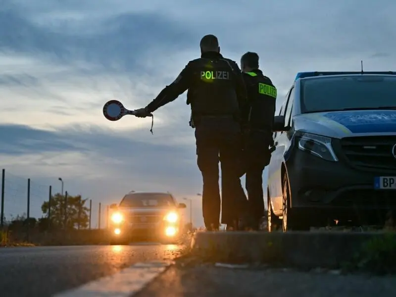 Bundespolizei greift unerlaubt eingereiste Migranten