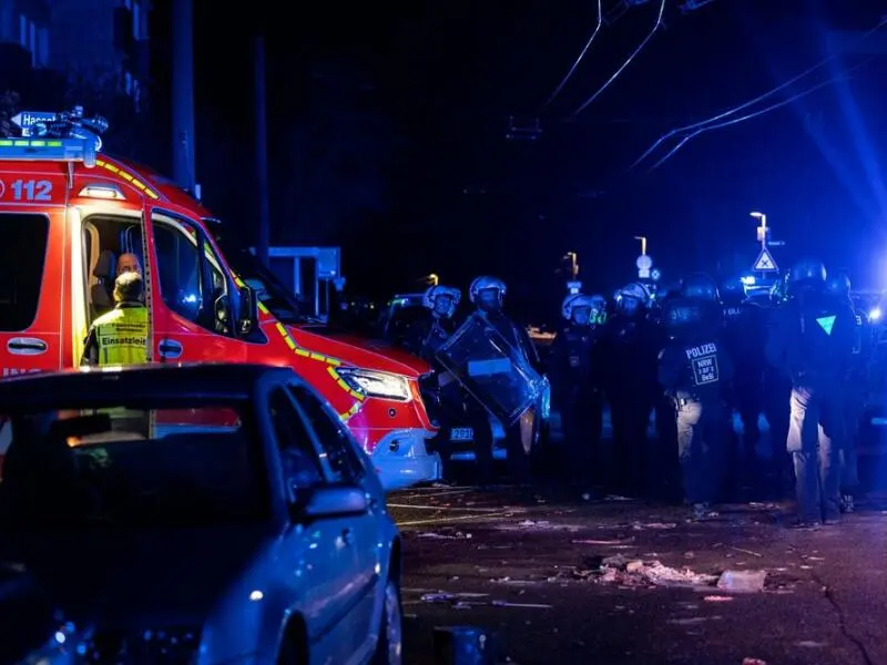 Blaulicht Velbert: Meldungen der Polizei und der Feuerwehr 