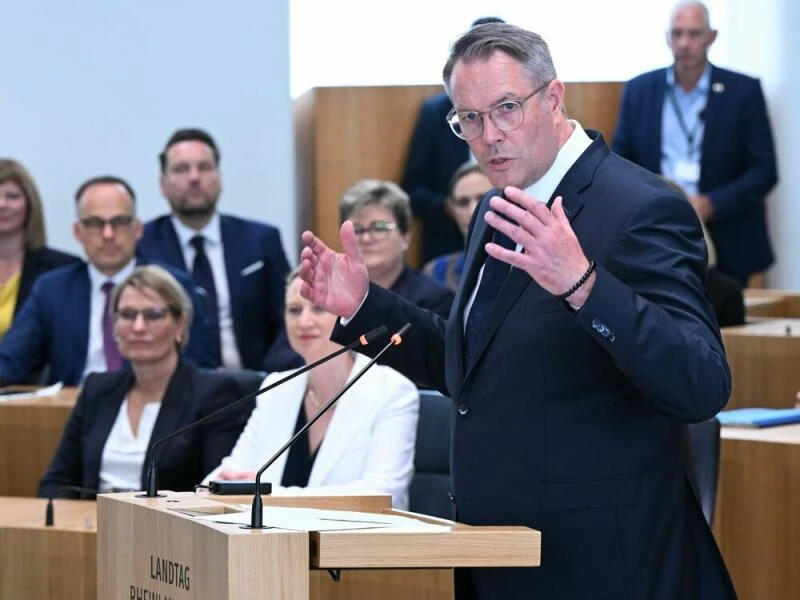 Der neue Ministerpräsident Alexander Schweitzer