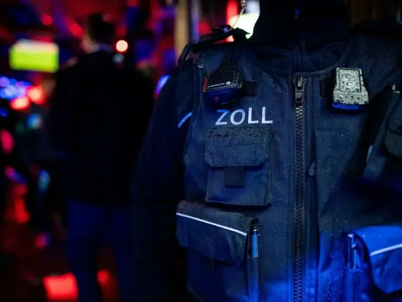 Razzia in Türsteherszene in NRW