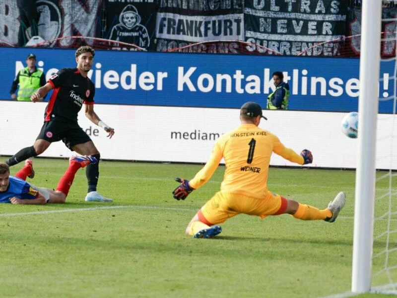 Holstein Kiel - Eintracht Frankfurt