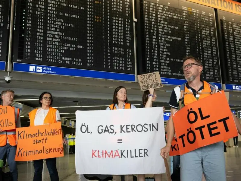 „Letzte Generation“ am Flughafen Frankfurt