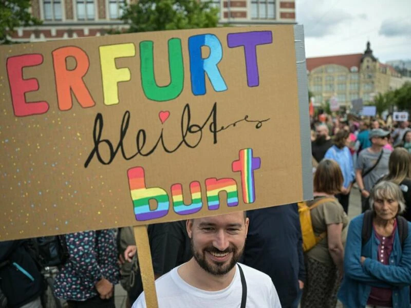 Demonstration gegen Rechtsextremismus in Erfurt