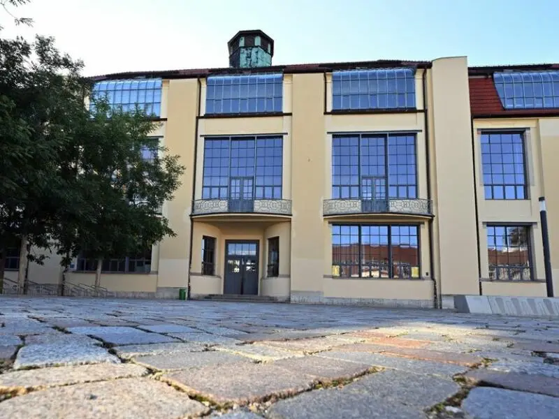 Bauhaus-Universität