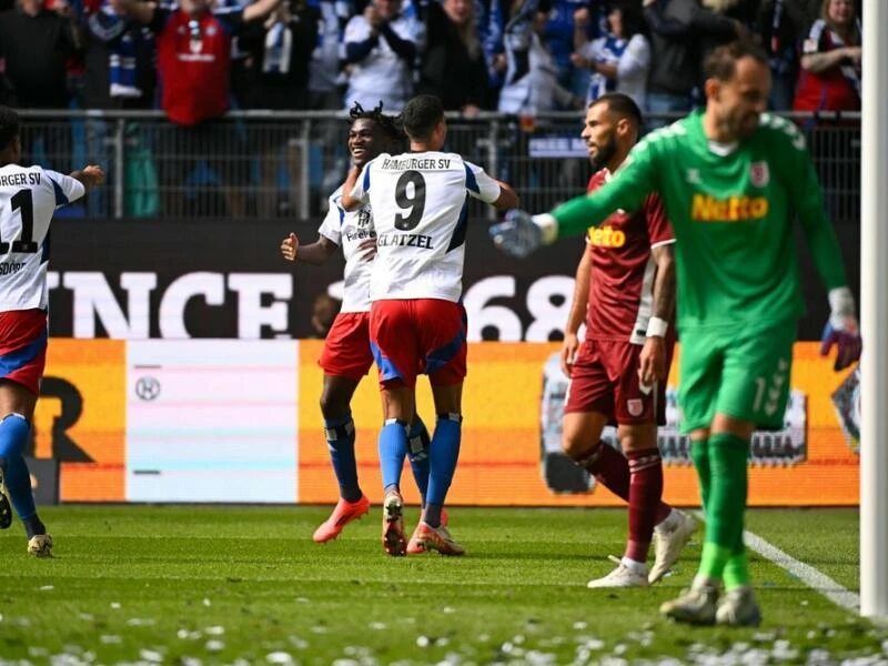 Hamburger SV - Jahn Regensburg