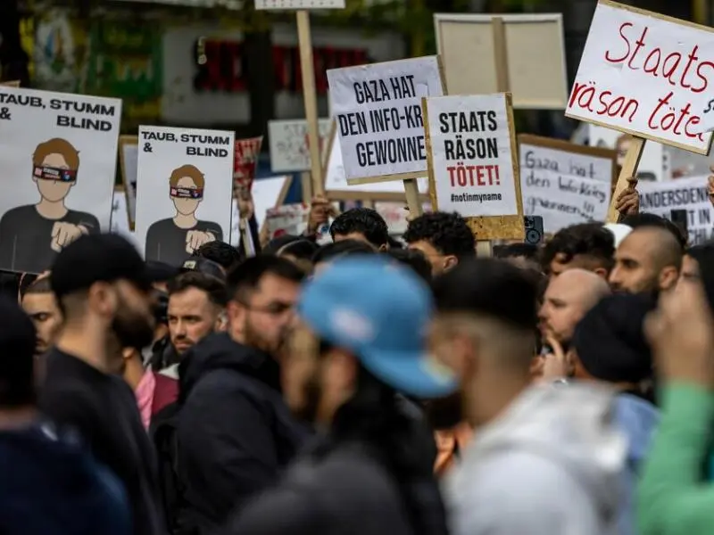 Demonstration der islamistischen Szene in Hamburg