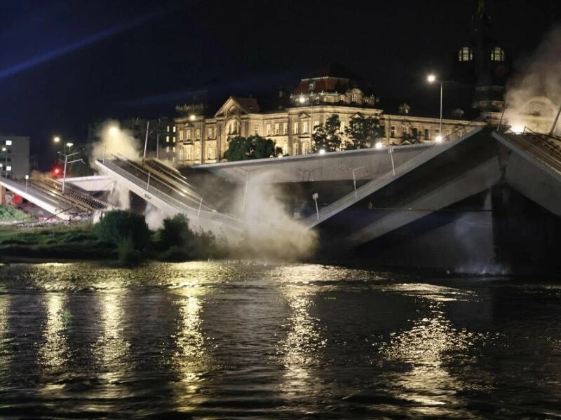 Nach dem Brückeneinsturz in Dresden