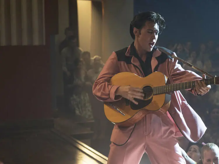 Elvis | Kritik: Pompös inszeniertes Elvis-Biopic zeigt das Leben der Musiklegende
