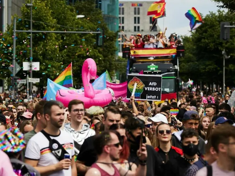 46. Berlin Pride Umzug zum Christopher Street Day