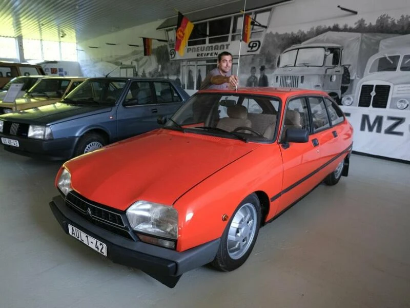 Auto-Ausstellung in Sachsen