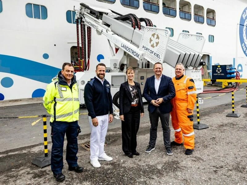 100 Kreuzfahrtschiffe am Landstrom in Kiel