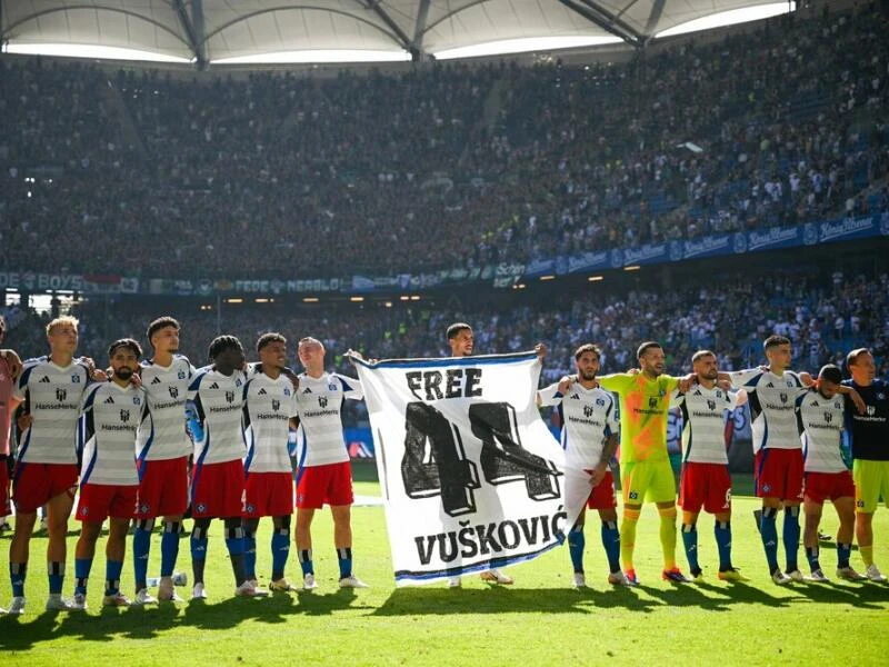 Solidaritäts-Aktion der HSV-Profis für Vuskovic