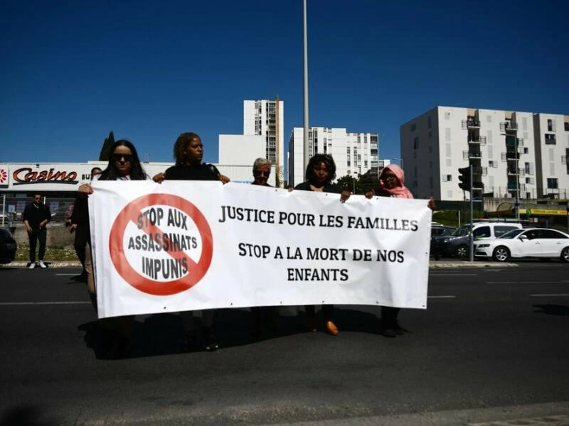 87 Einschusslöcher in Schule in Marseille - Ministerin alarmiert