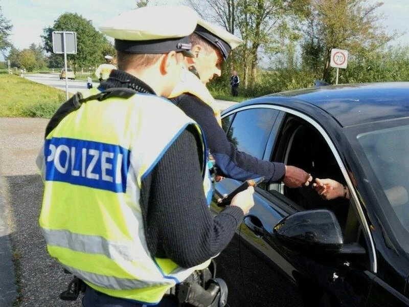 Ausweitung der Grenzkontrollen - Ellhöft