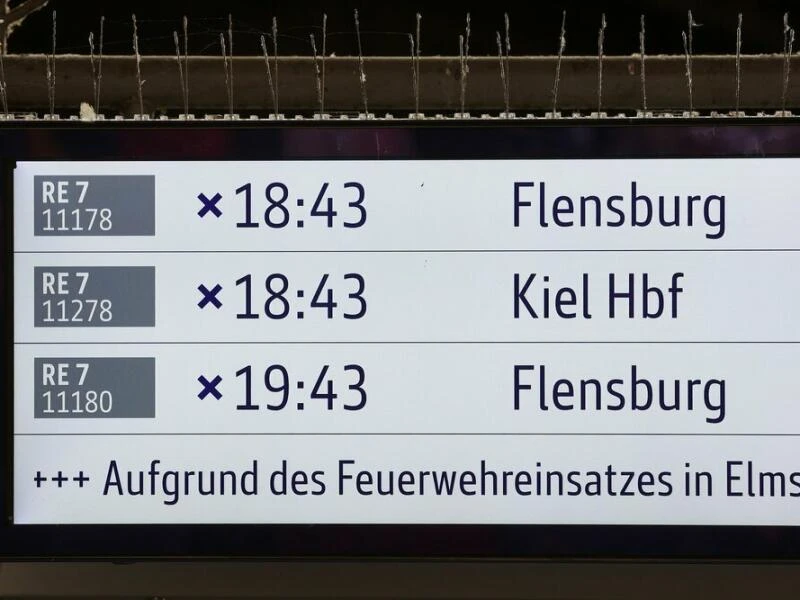 Zugverkehr bis Dienstag eingeschränkt