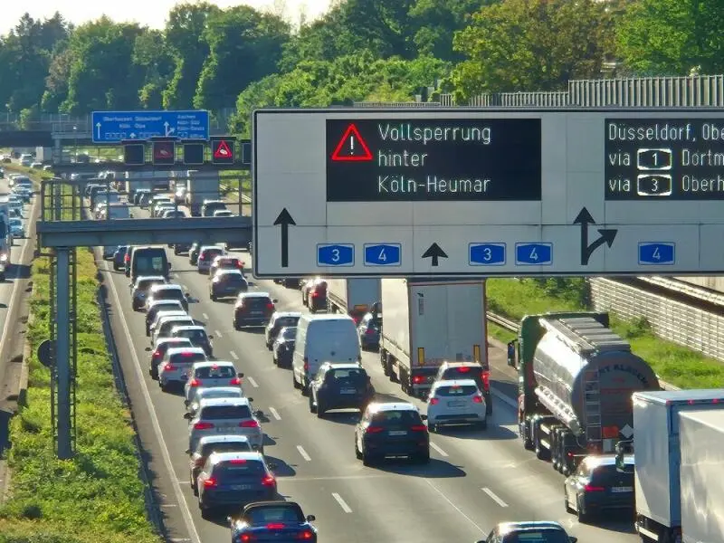 Autobahndreieck Köln-Heumar