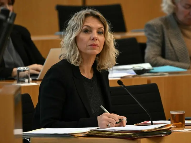 Susanna Karawanskij (Linke)