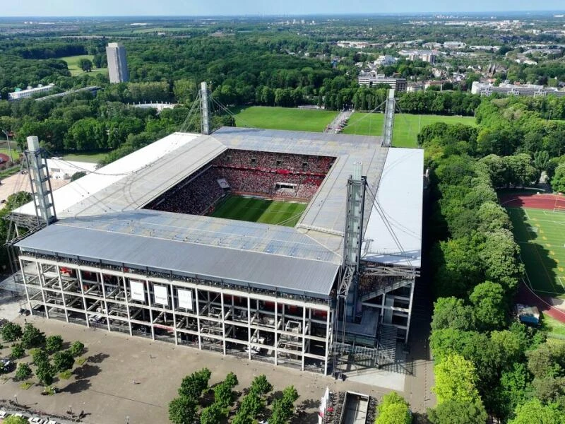 Rhein-Energie-Stadion in Köln