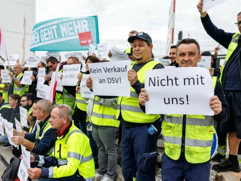 Mahnwache bei DB Schenker