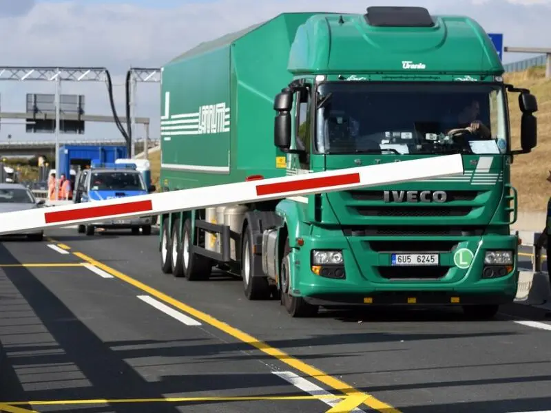 Sperranlage an Leverkusener A1-Rheinbrücke