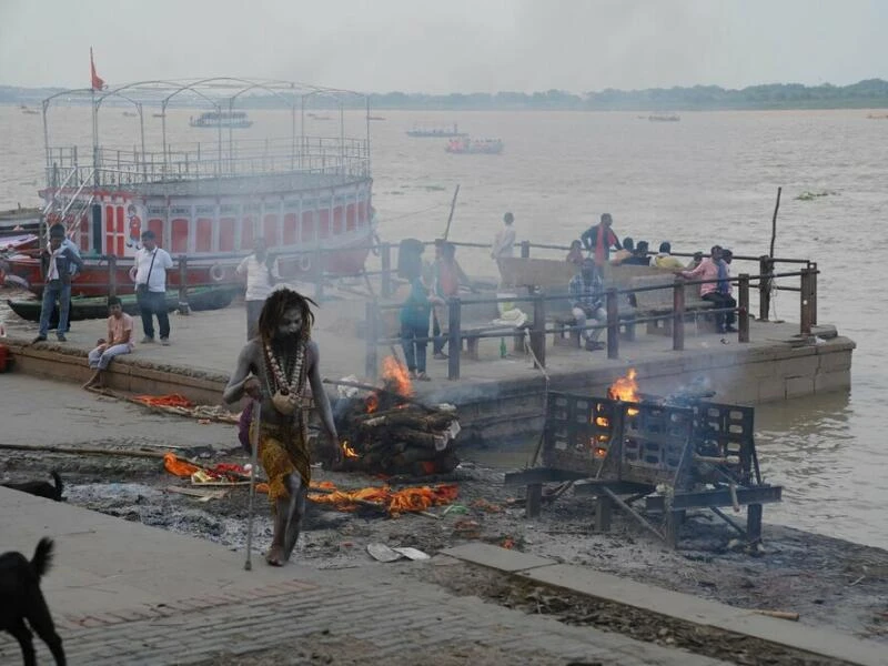 Tod in Varanasi