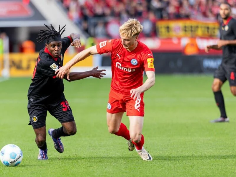 Bayer Leverkusen - Holstein Kiel