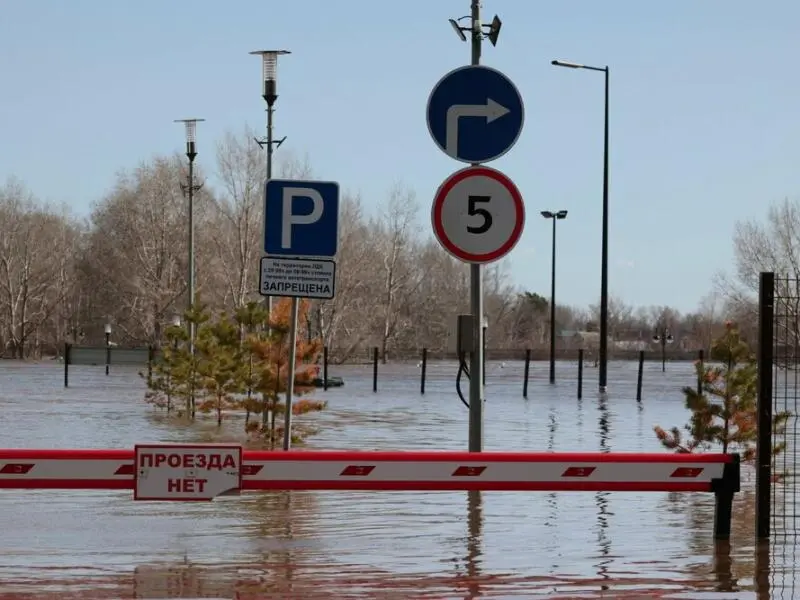 Orenburg unter Wasser