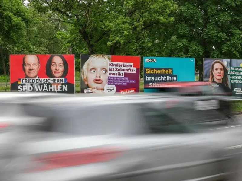 Wahlplakate in Halle (Saale)
