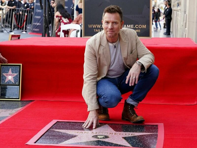 Ewan McGregor bekommt Stern auf Walk of Fame