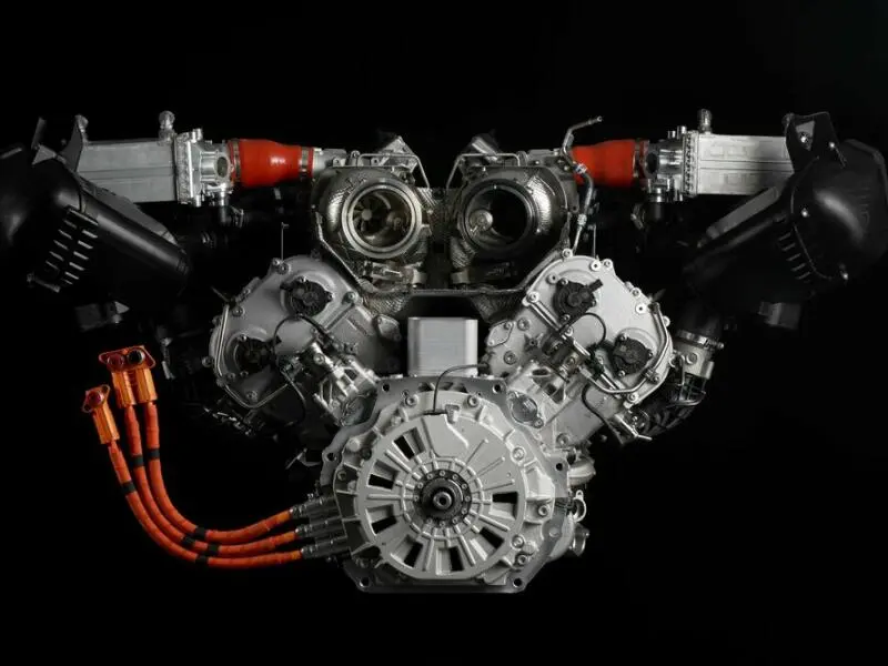 Lamborghini V8-Motor