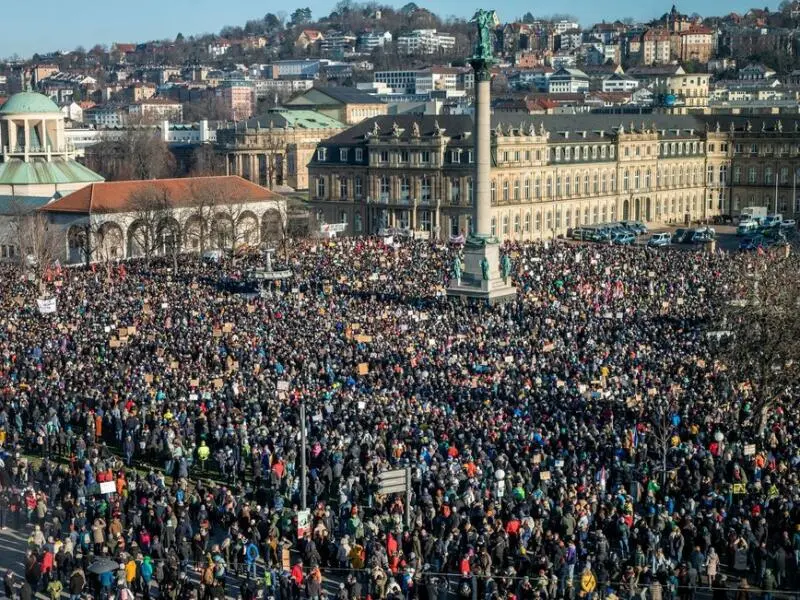 Demonstrationen gegen Rechtsextremismus - Stuttgart
