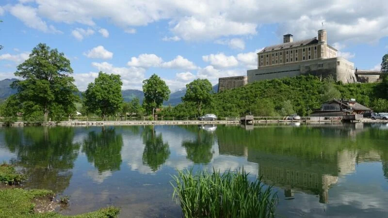 Blick auf Schloss Trautenfels