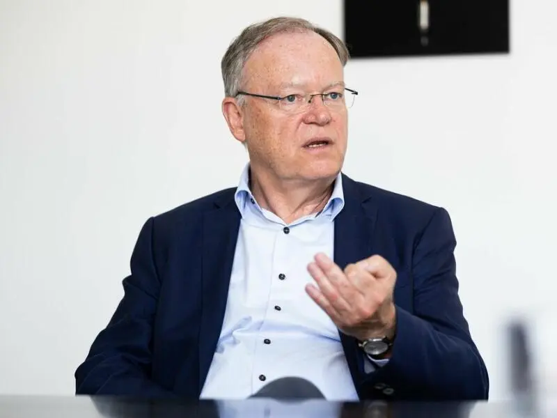 Niedersachsens Ministerpräsident Stephan Weil im Interview