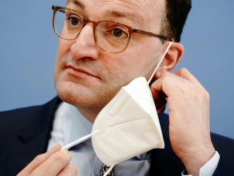 Ex-Bundesgesundheitsminister Spahn mit FFP2-Maske