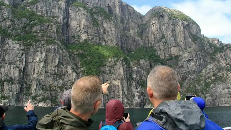 Jørpeland und Preikestolen