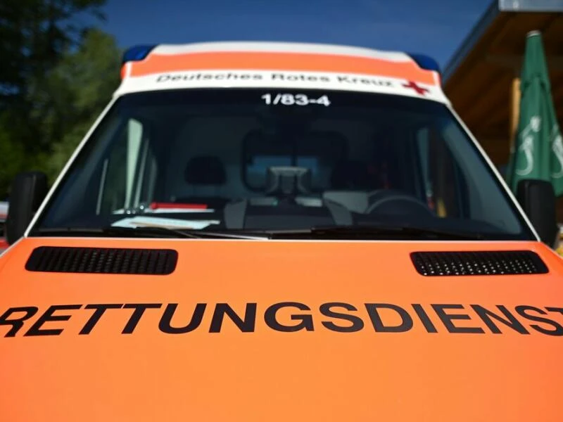 Rettungswagen - Symbolbild