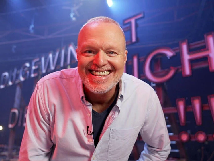 Stefan Raabs neue Show: Der Kult-Entertainer kehrt mit Du gewinnst hier nicht die Million bei Stefan Raab zurück – so läuft sie ab