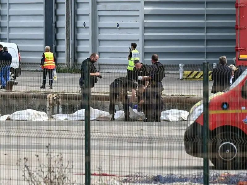 Zwölf Tote bei Bootsunglück im Ärmelkanal