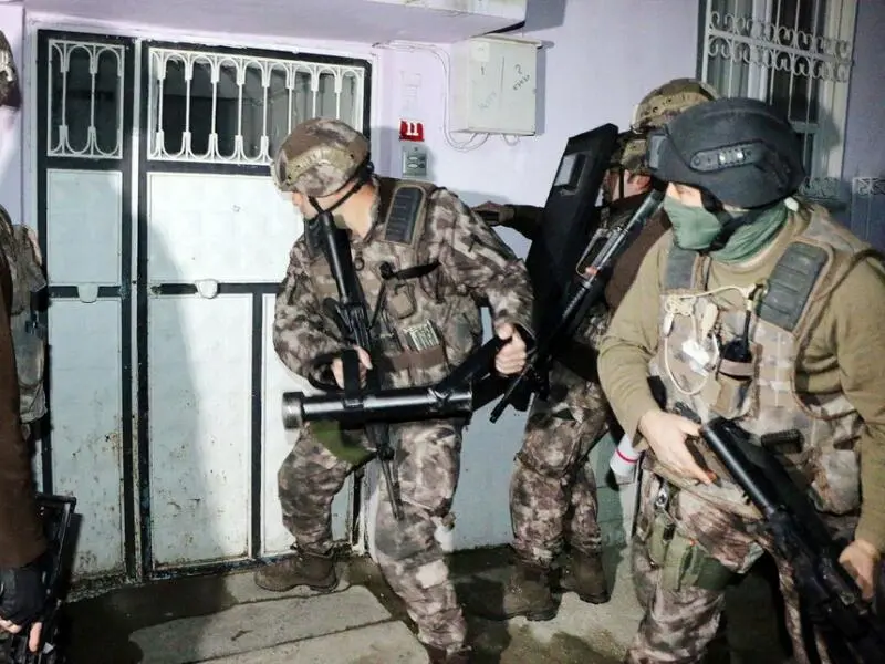 147 Verdächtige wurden im Rahmen der Razzien festgenommen