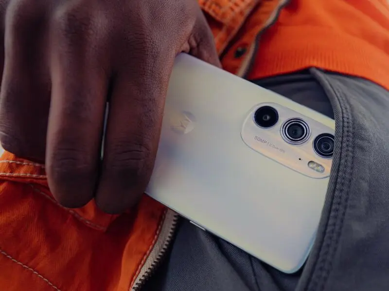 Motorola Edge 30 im Test: Mittelklasse-Smartphone mit 50-MP-Kamera