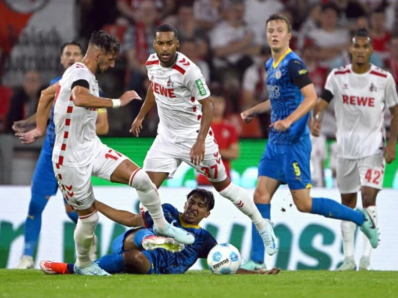 1. FC Köln - Eintracht Braunschweig